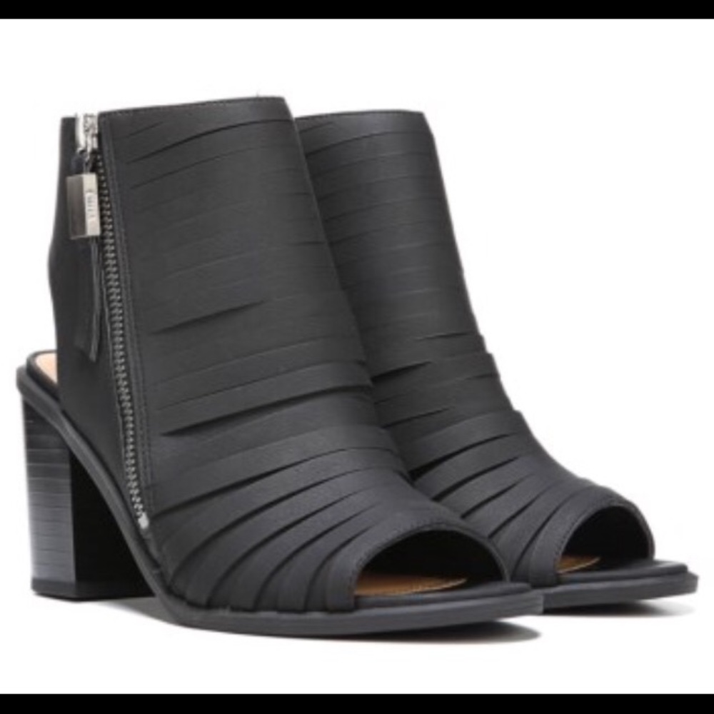 Circus by Sam Edelman Kesler Peep Toe Booties